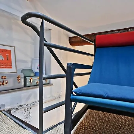 La Bulle - Parking Gratuit En Souterrain - 2 Mins Du Palais Des Papes - Clim Ac - Wifi Apartment *